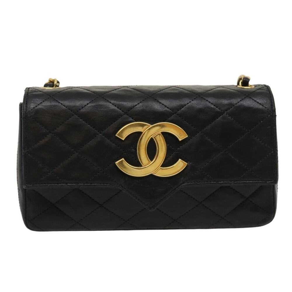 Chanel Matelasse Lambskin Shoulder Bag Black